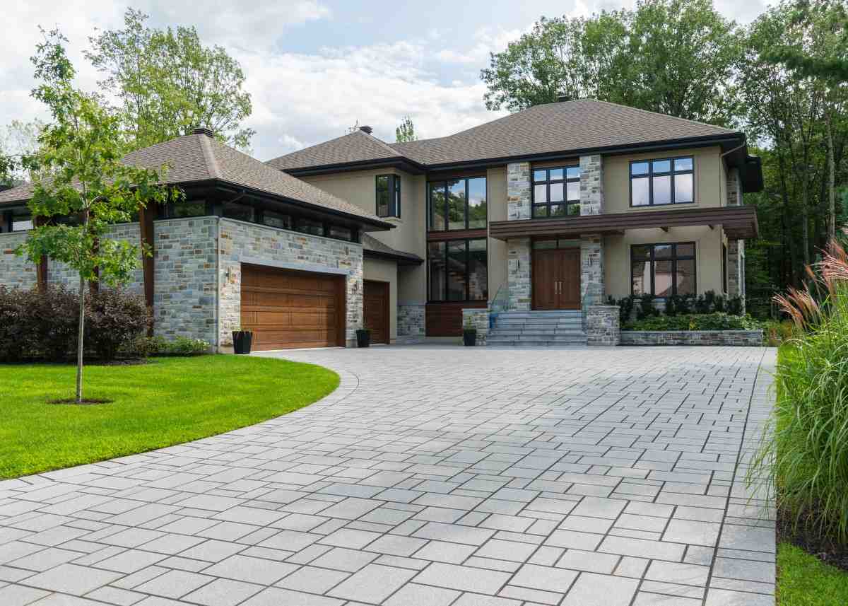 Garage door styles